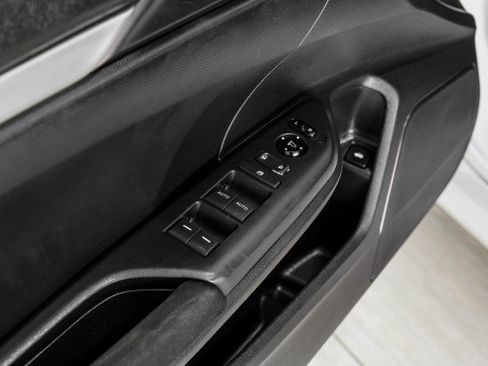 Used 2020 Honda Civic LX image 37