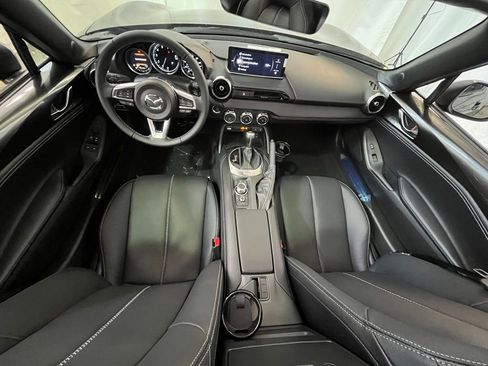 New 2026 MAZDA MX-5 Miata RF Grand Touring w/ Appearance Package RWD image 21