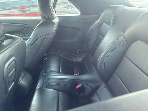 Used 2025 Ford Mustang Premium RWD image 10