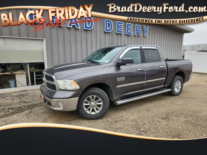 Used 2015 RAM 1500 Classic SLT w/ Luxury Group