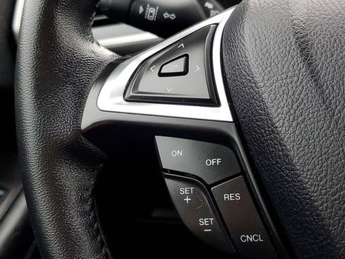 Certified 2024 Ford Edge SEL AWD/4WD image 17