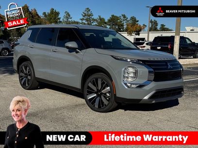 New 2025 Mitsubishi Outlander SE