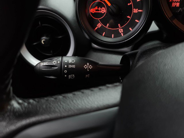 Used 2015 MINI Cooper Convertible FWD image 20