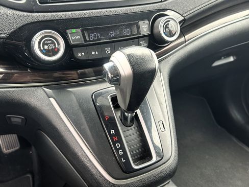 Used 2015 Honda CR-V Touring image 16