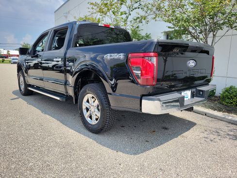 Used 2025 Ford F150 XLT w/ Equipment Group 301A Standard AWD/4WD image 4