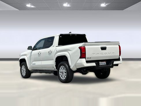 Used 2024 Toyota Tacoma SR5 AWD/4WD image 3