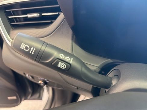 Used 2024 Buick Encore GX Avenir AWD/4WD image 22