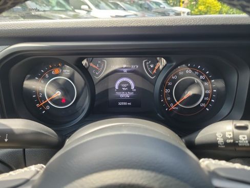 Used 2025 Jeep Wrangler Unlimited Sport AWD/4WD image 22