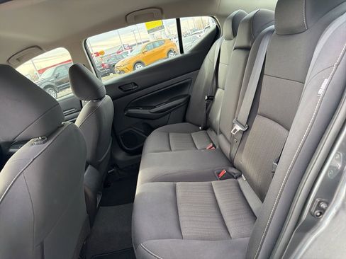 Used 2024 Nissan Altima 2.5 SV image 25