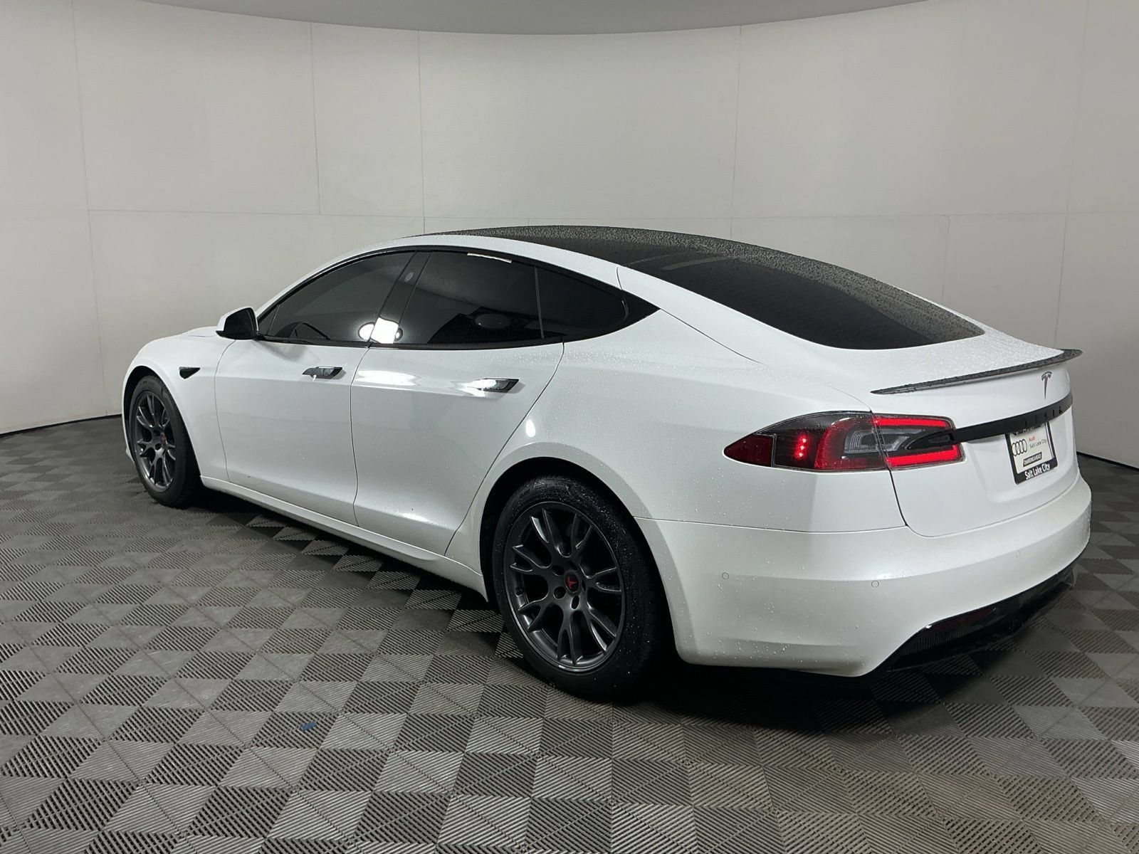 Used 2021 Tesla Model S Plaid AWD/4WD image 6