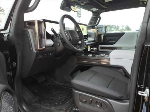 New 2025 GMC Hummer EV 2X image 21