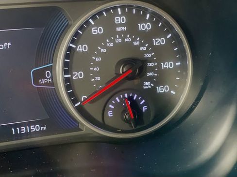 Used 2021 Kia Seltos SX w/ SX Sunroof Package AWD/4WD image 13