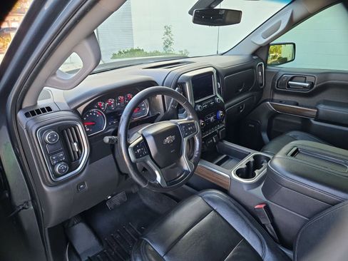 Used 2019 Chevrolet Silverado 1500 RST w/ All-Star Edition image 11