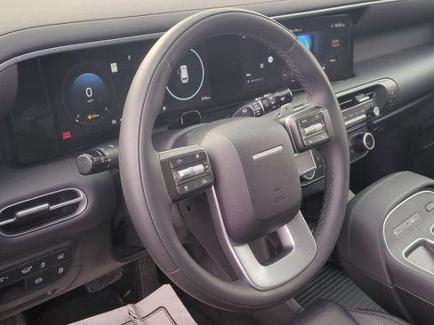 Used 2026 Hyundai Palisade Calligraphy image 13