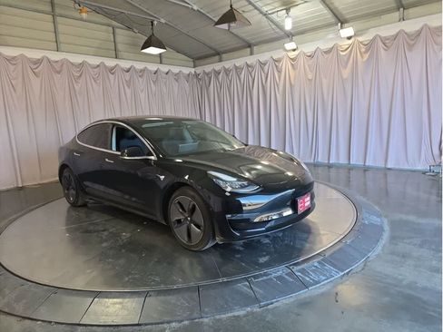 Used 2018 Tesla Model 3 Long Range image 6