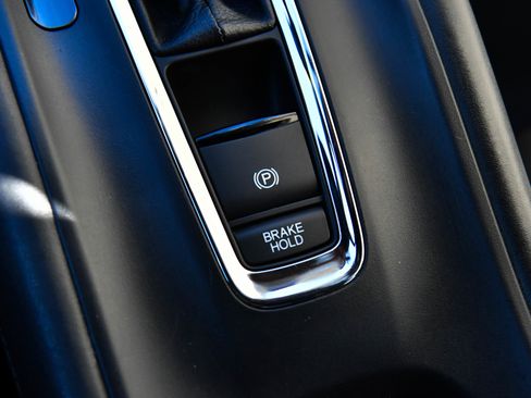 Used 2022 Honda HR-V Sport image 25