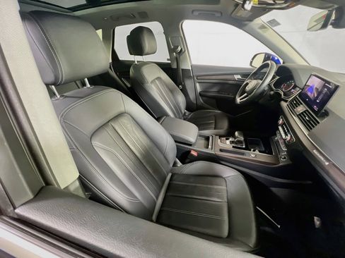 Used 2022 Audi Q5 2.0T Premium w/ Convenience Package AWD/4WD image 28