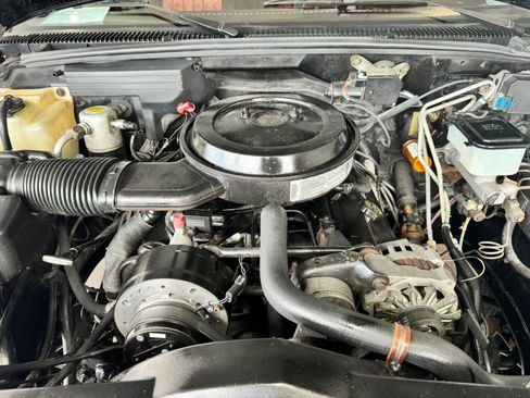 Used 1993 Chevrolet Silverado 3500 4x4 Extended Cab image 44