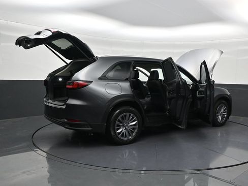 Used 2025 MAZDA CX-90 Plug-In Hybrid w/ Preferred AWD/4WD image 30