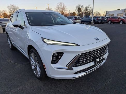 New 2026 Buick Envision Avenir image 2