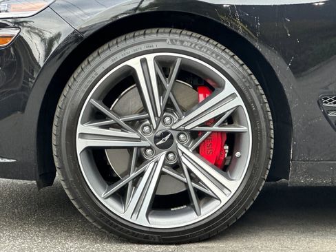 Used 2025 Genesis G70 2.5T w/ Sport Prestige Package image 27