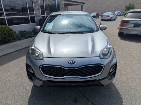 Used 2020 Kia Sportage LX AWD/4WD image 7