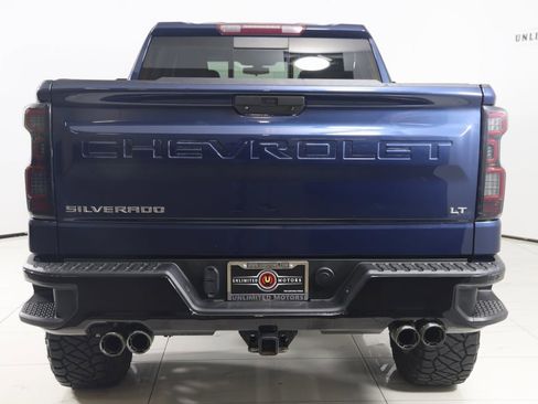 Used 2021 Chevrolet Silverado 1500 LT Trail Boss w/ Convenience Package II image 50