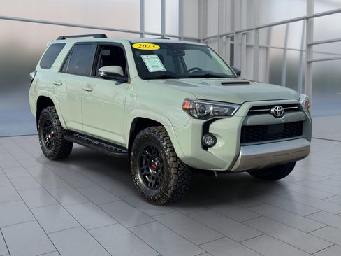 Certified 2023 Toyota 4Runner TRD Off-Road Premium w/ Moonroof Package image 2