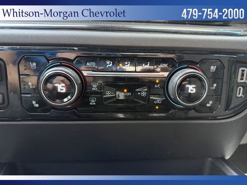 Used 2022 Chevrolet Silverado 1500 ZR2 w/ Technology Package image 30