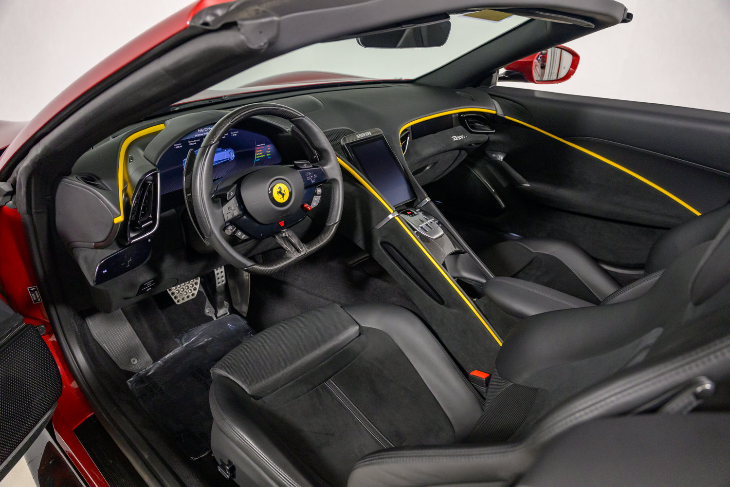 Certified 2024 Ferrari Roma Spider RWD image 29