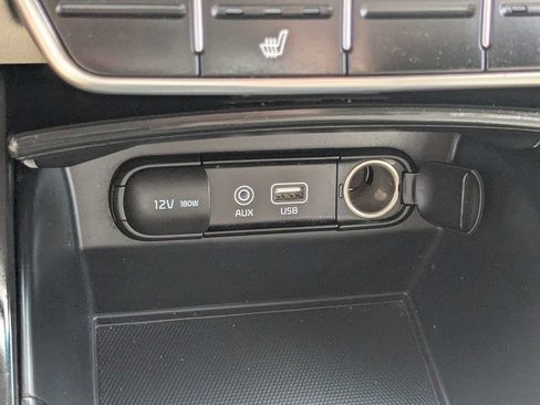Used 2020 Kia Sorento LX w/ LX I4 Convenience Package FWD image 24