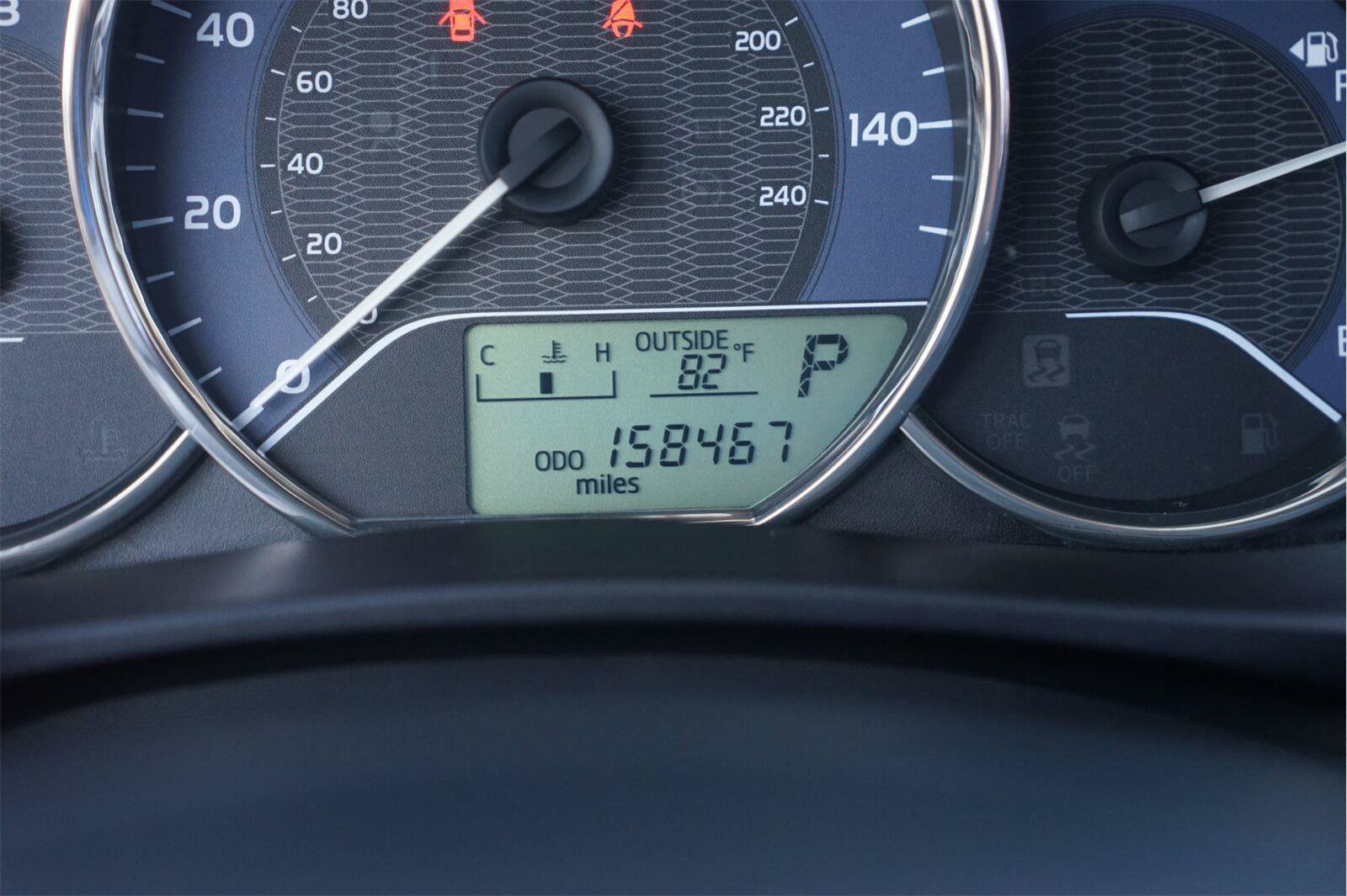 Used 2015 Toyota Corolla L FWD image 25