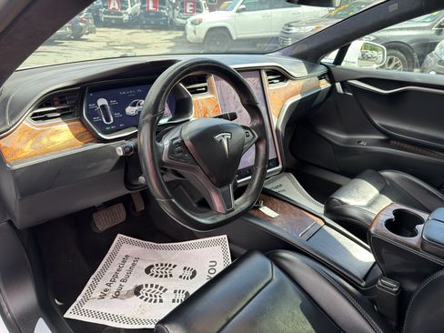 Used 2019 Tesla Model S Long Range AWD/4WD image 13
