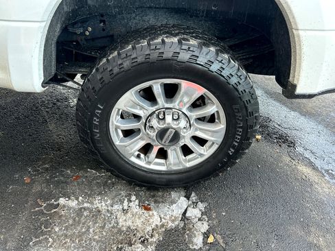 Used 2020 Ford F350 Limited w/ FX4 Off-Road Package image 23