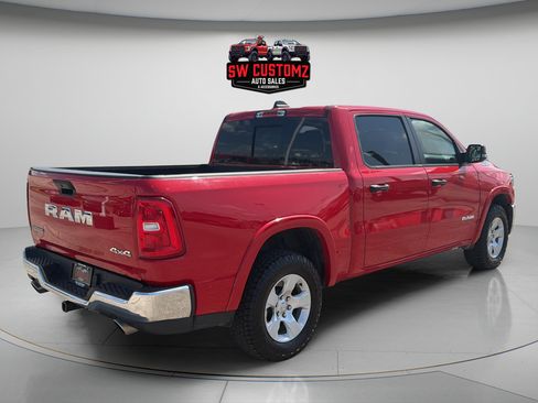 Used 2025 RAM 1500 Big Horn AWD/4WD image 7