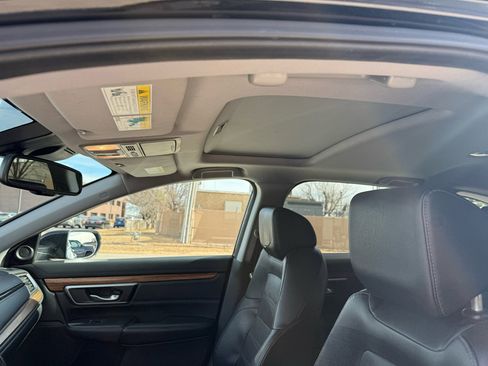 Used 2018 Honda CR-V Touring image 31