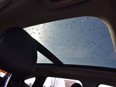 Used 2022 Hyundai Tucson Limited image 14