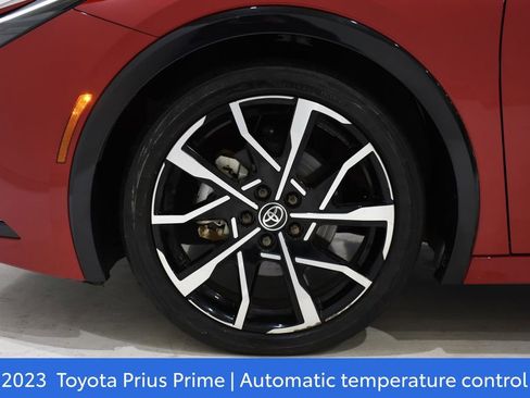 Certified 2023 Toyota Prius Prime XSE Premium image 6