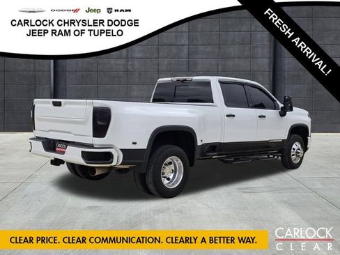 Used 2024 Chevrolet Silverado 3500 High Country w/ Technology Package AWD/4WD image 7