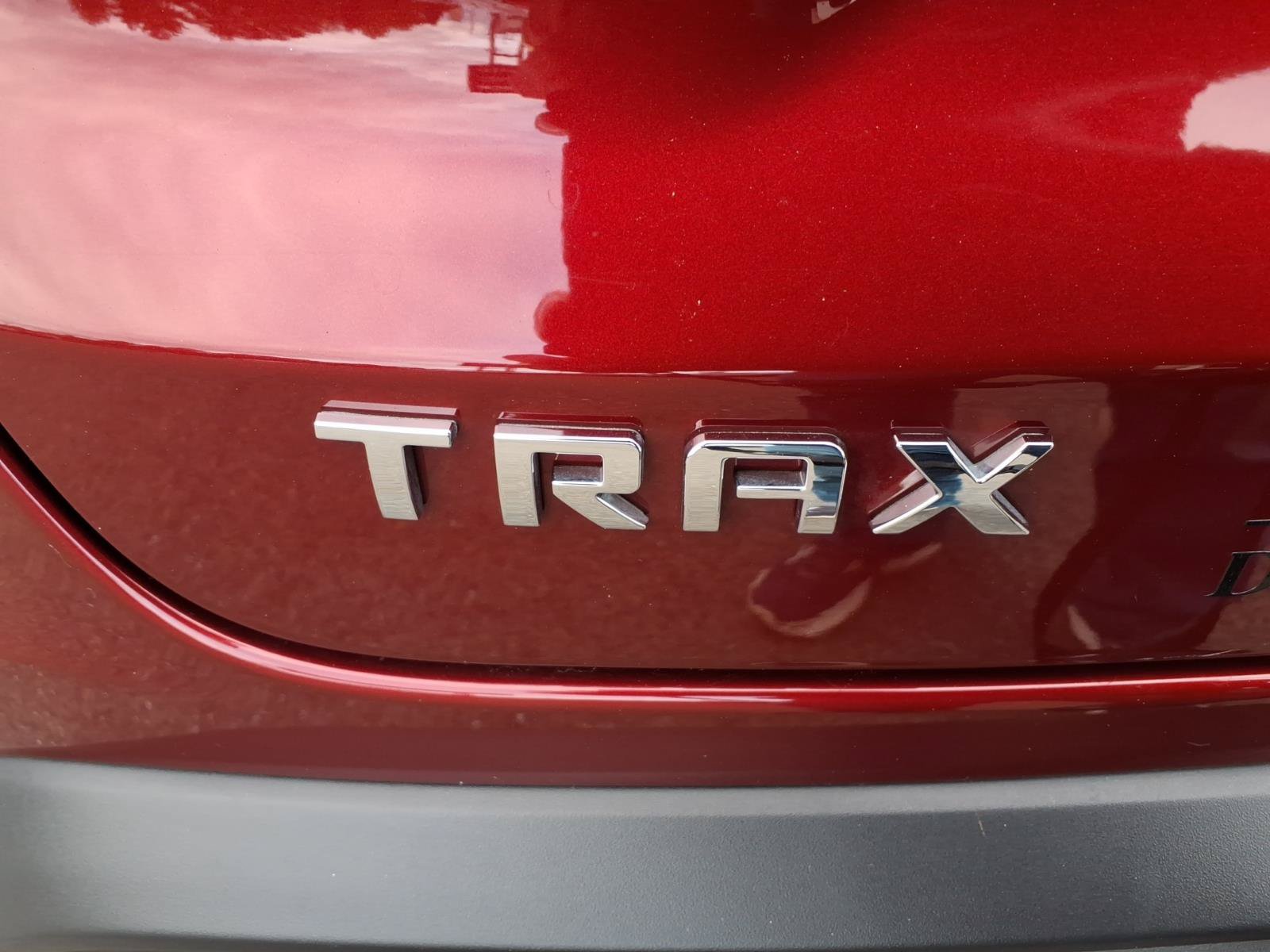Used 2024 Chevrolet Trax ACTIV w/ Sunroof Package FWD image 18