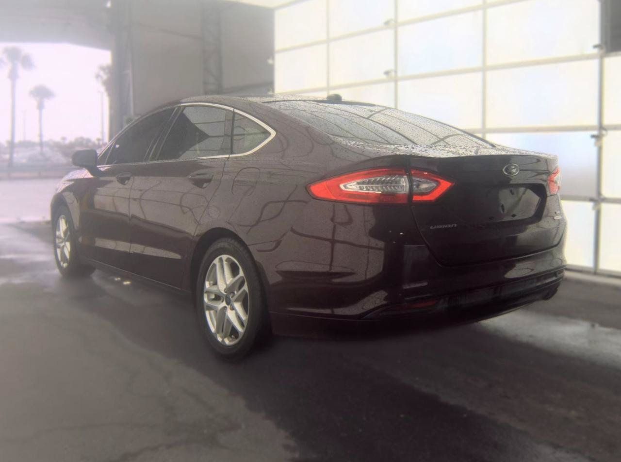 Used 2013 Ford Fusion SE FWD image 7
