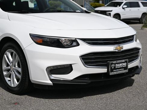 Used 2016 Chevrolet Malibu LT FWD image 9