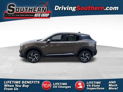 New 2025 Nissan Kicks SV