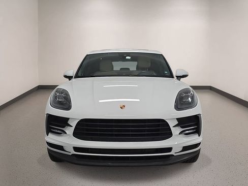 Certified 2019 Porsche Macan AWD/4WD image 9