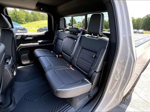 New 2026 GMC Sierra 1500 AT4X w/ AT4X AEV Edition AWD/4WD image 10