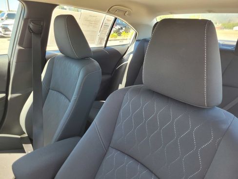 Used 2023 Toyota Corolla LE w/ Carpet Mat Package (TMS) FWD image 15