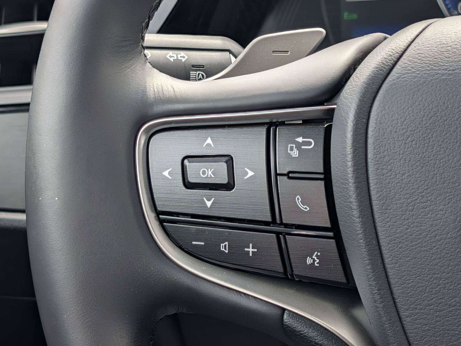 Certified 2024 Lexus ES 250 w/ Premium Package AWD/4WD image 12