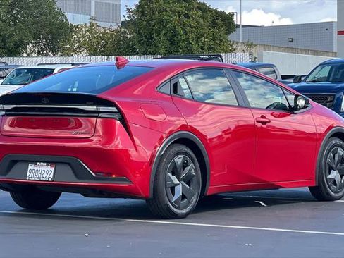 Certified 2024 Toyota Prius Prime SE image 2