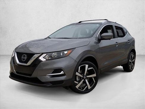 Used 2021 Nissan Rogue Sport SL image 1