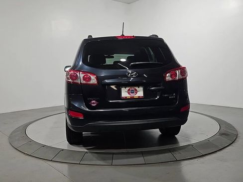 Used 2011 Hyundai Santa Fe GLS image 4